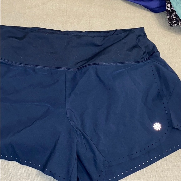 athleta shorts - Picture 1 of 3